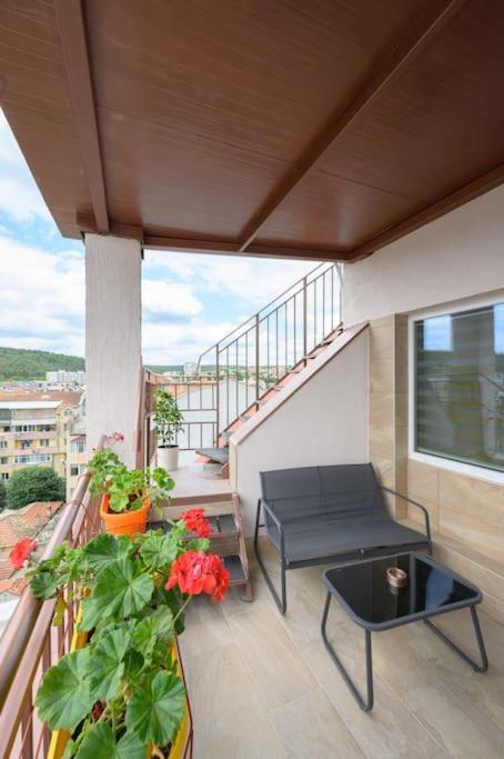 Sunset Luxury Apartment Varna Exterior photo