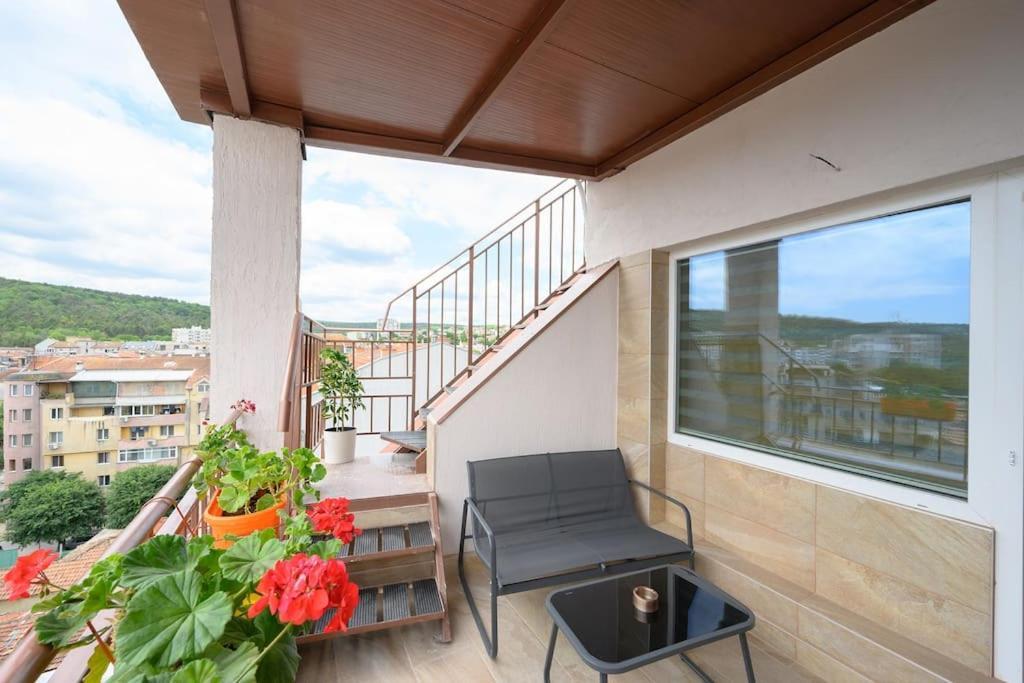 Sunset Luxury Apartment Varna Exterior photo